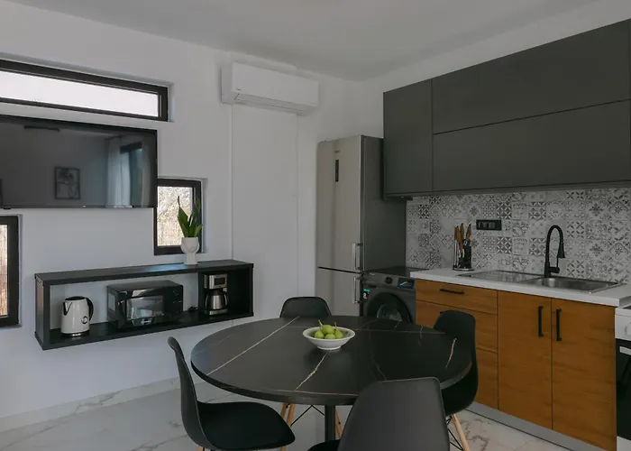 Unlimited Terra Villas, Charming Nature Escapes, By Thinkvilla *