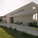 Unlimited Terra Villas, Charming Nature Escapes, By Thinkvilla Hersonissos (Crete)