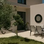 Unlimited Terra Villas, Charming Nature Escapes, By Thinkvilla Βίλα *