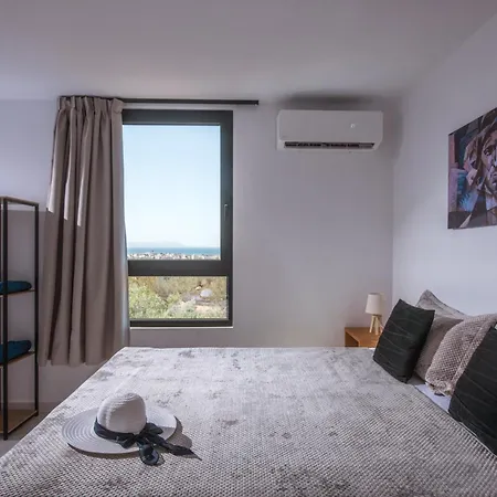 Unlimited Terra Villas, Charming Nature Escapes, By Thinkvilla * Hersonissos (Crete)