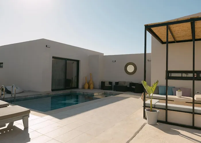 Unlimited Terra Villas, Charming Nature Escapes, By Thinkvilla * 赫索尼索斯